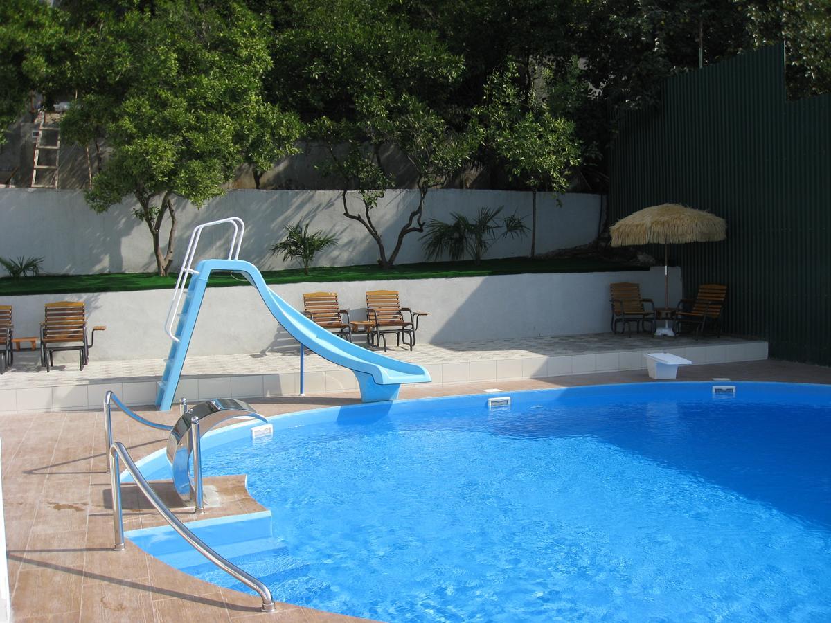 Mamzyshkha Guest House กากรา ภายนอก รูปภาพ