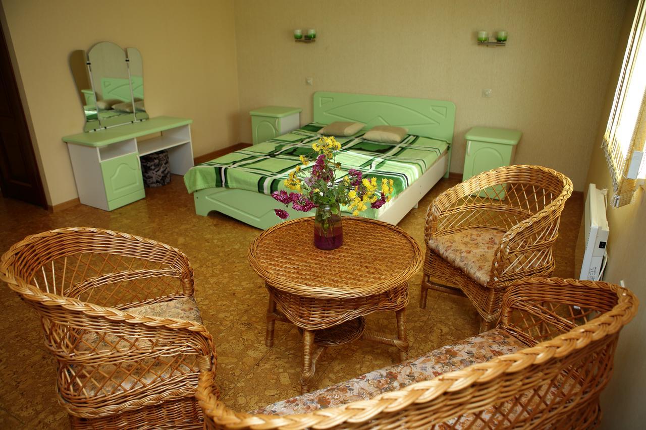 Mamzyshkha Guest House กากรา ภายนอก รูปภาพ