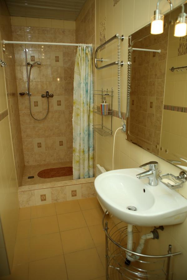 Mamzyshkha Guest House กากรา ภายนอก รูปภาพ